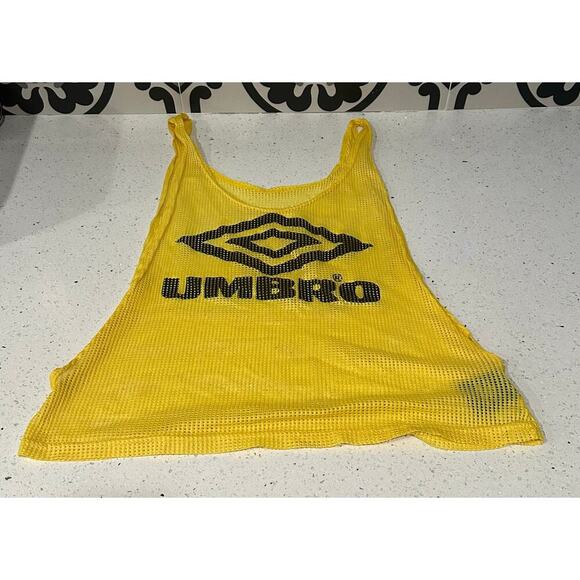 Umbro Other - Set of 10 Umbro Soccer Vest yellow Adult, Unisex, One Size